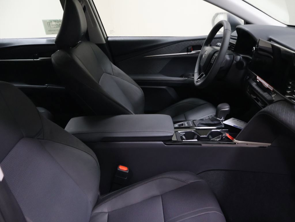 New 2026 Toyota Camry XLE image 17