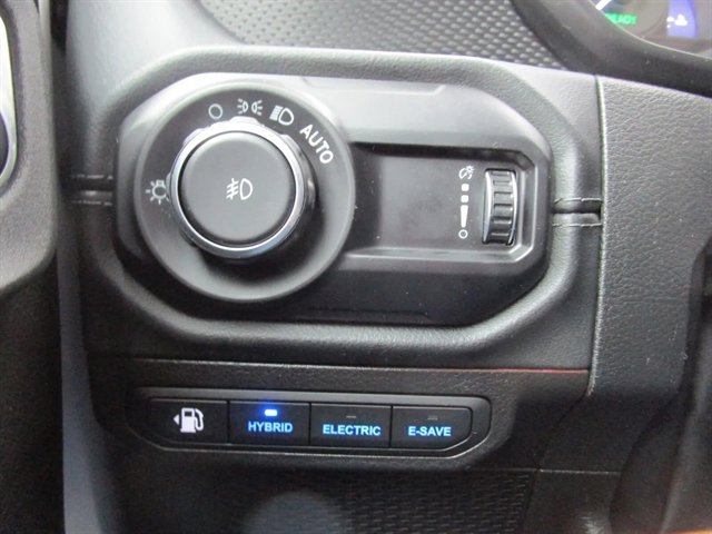 Used 2024 Jeep Wrangler Unlimited Rubicon 4xe image 37