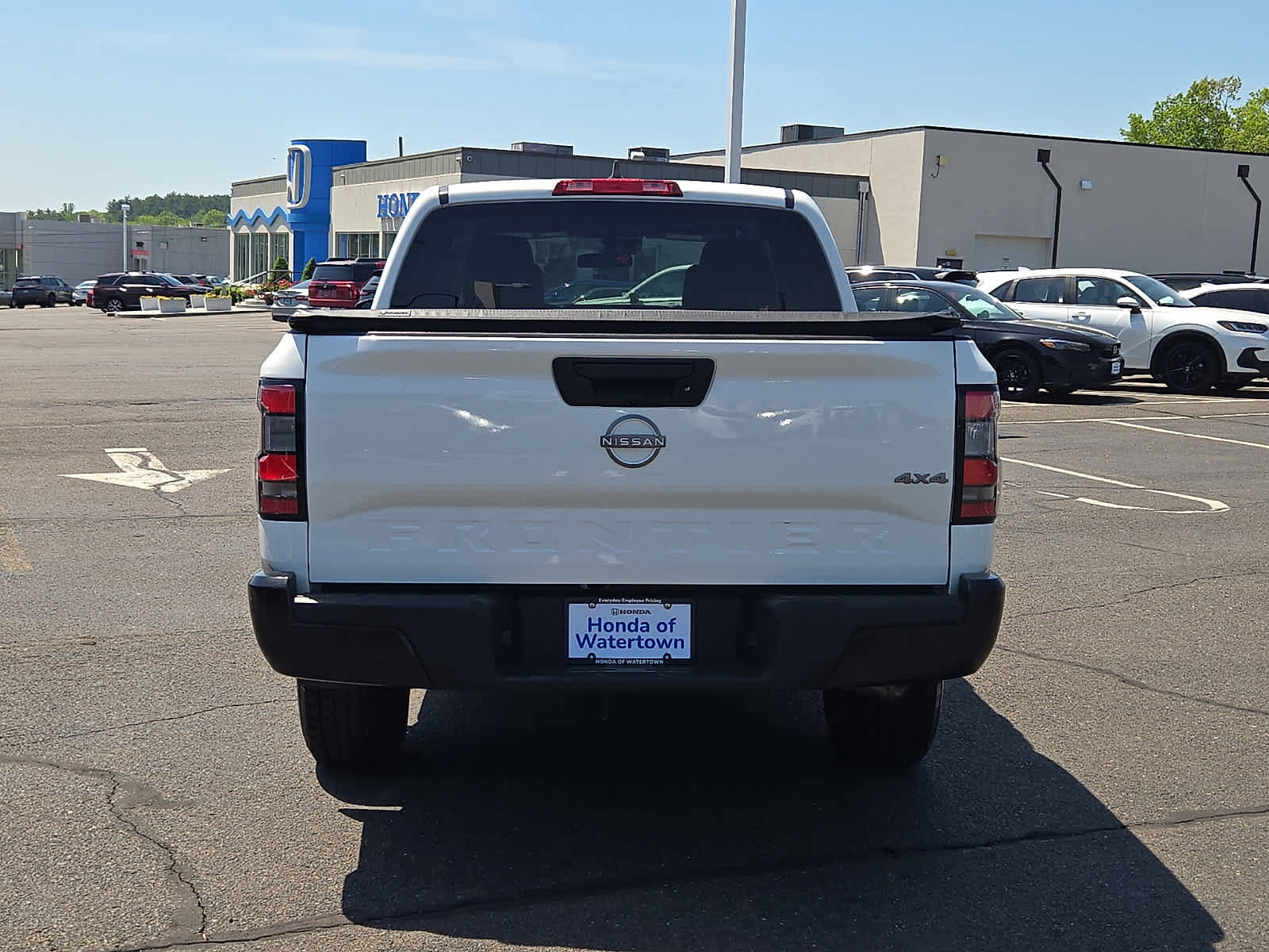 Used 2022 Nissan Frontier S AWD/4WD image 6