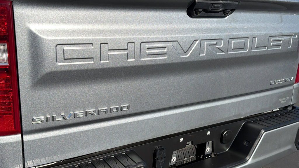 Used 2025 Chevrolet Silverado 1500 Custom image 28