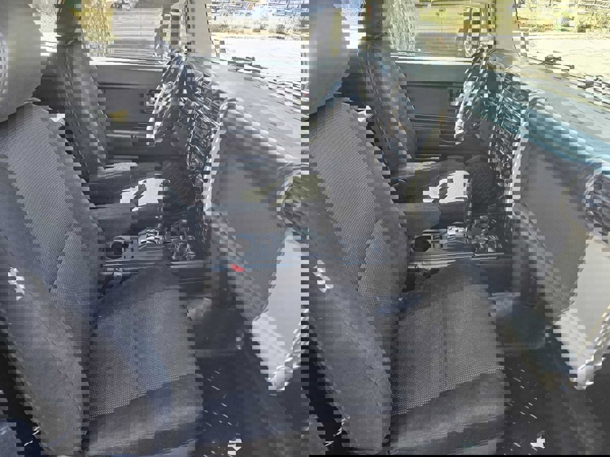 Used 2007 Toyota FJ Cruiser 4WD image 26