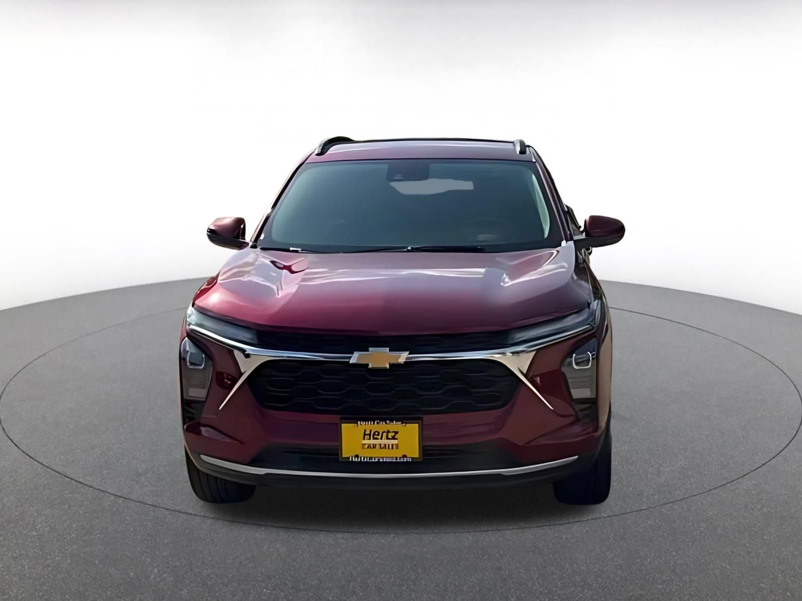 Used 2025 Chevrolet Trax LT FWD image 16