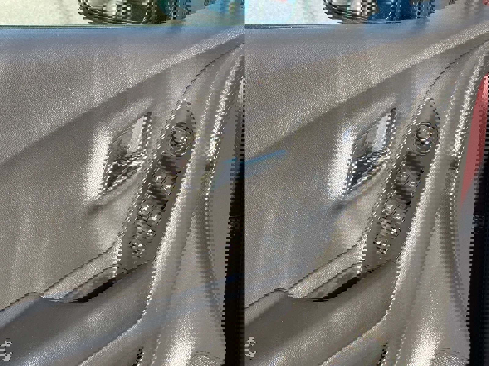 Certified 2022 Chevrolet Trax LT w/ LT Convenience Package AWD/4WD image 16