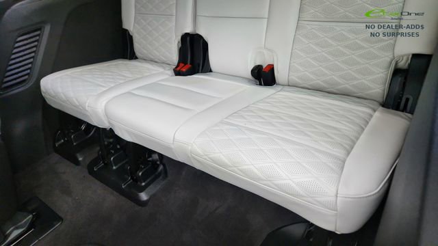 Used 2026 Cadillac Escalade Platinum Sport AWD/4WD image 31