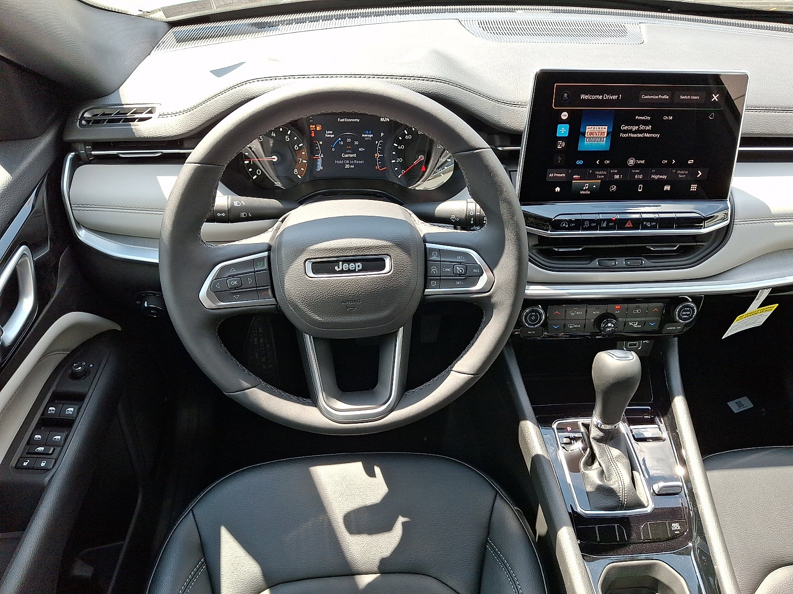 New 2026 Jeep Compass Limited image 7