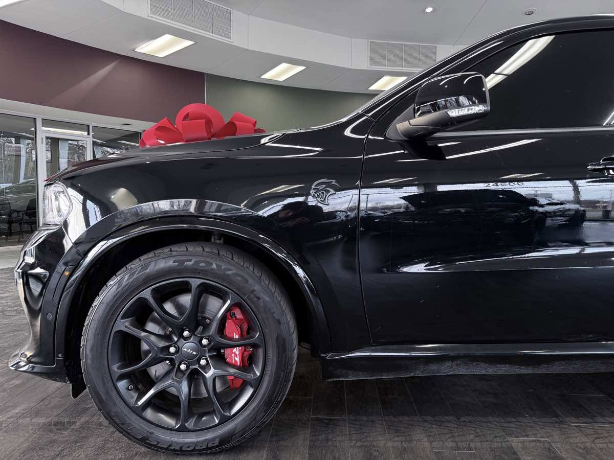 Used 2021 Dodge Durango SRT Hellcat w/ Technology Group image 19