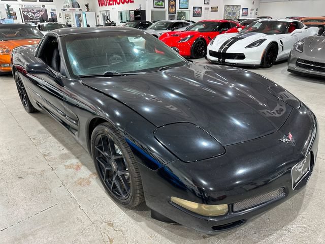 Used 2002 Chevrolet Corvette Coupe w/ Preferred Equipment Group2 RWD image 20