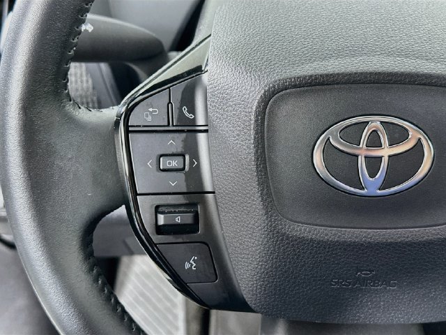 Used 2023 Toyota bZ4X AWD image 20