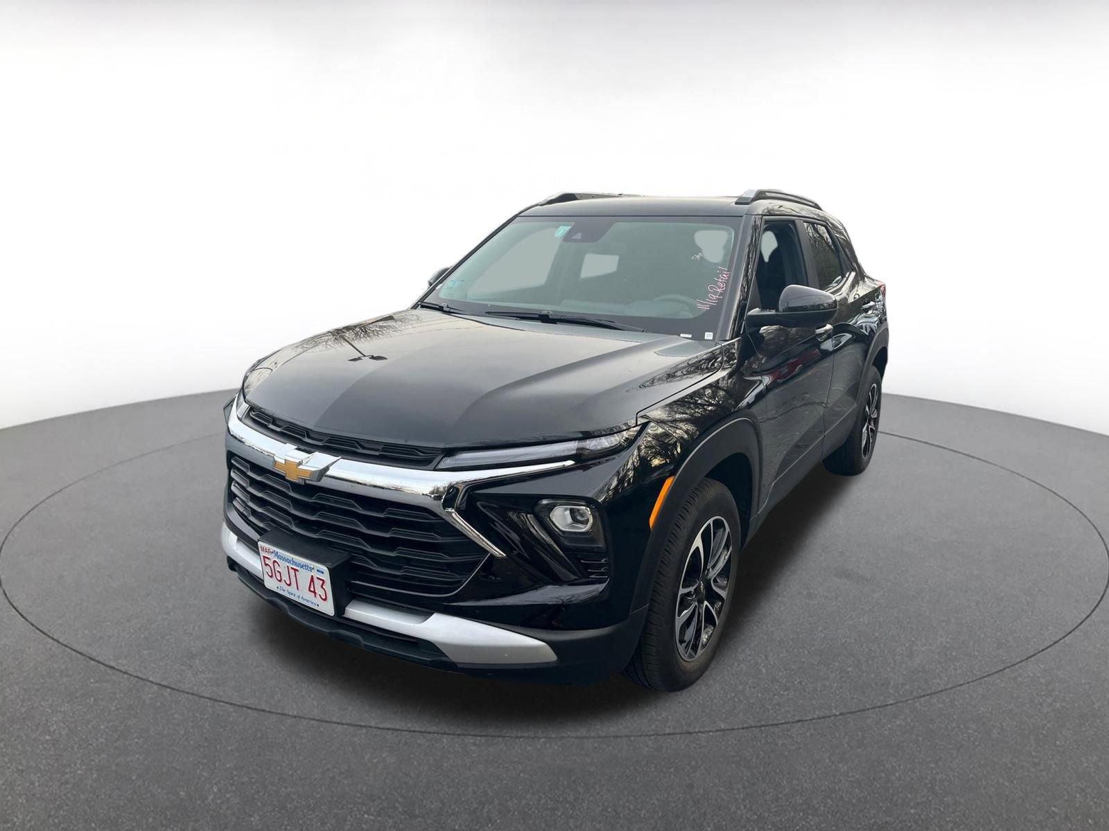 Used 2025 Chevrolet Trax LT image 5