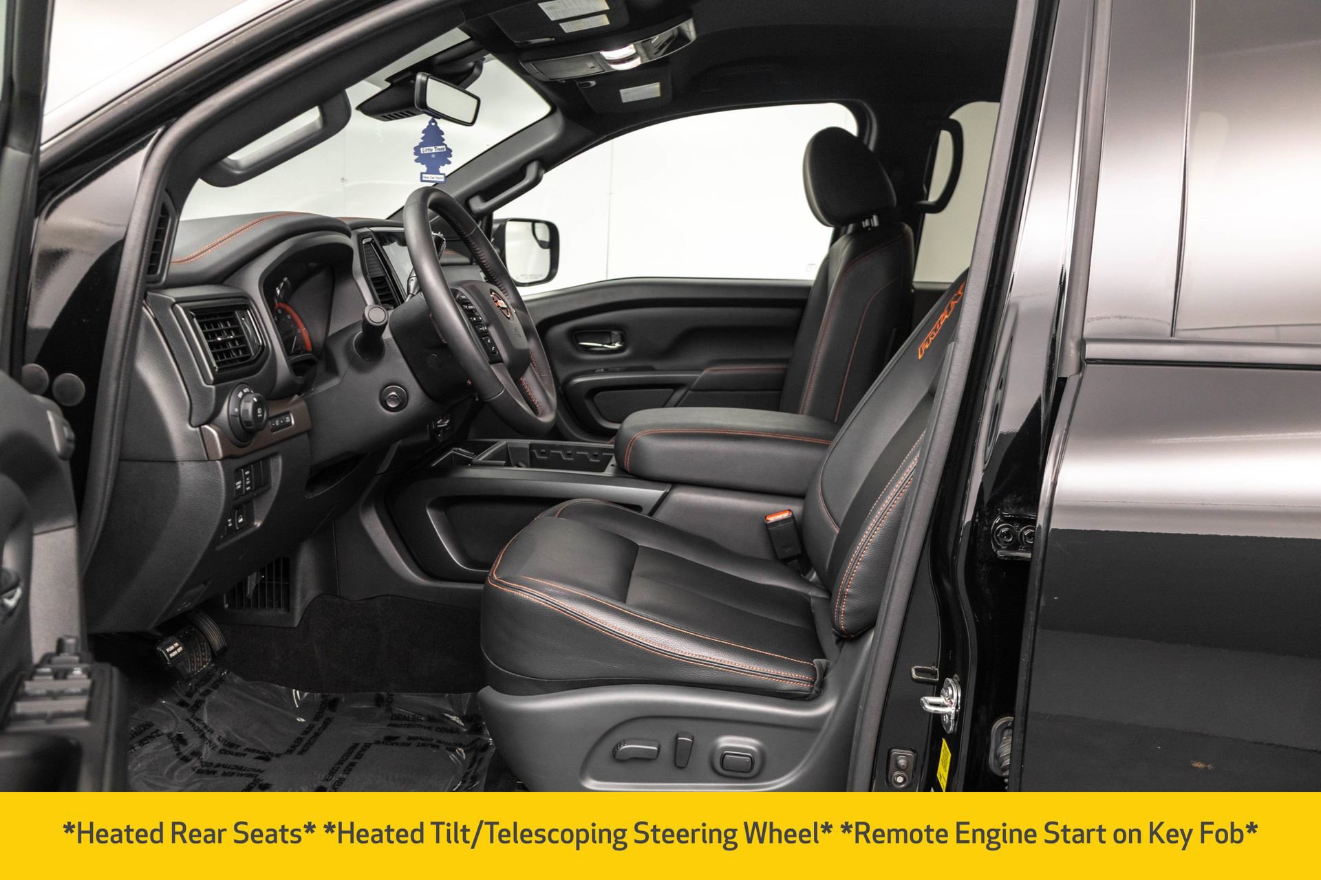 Used 2023 Nissan Titan PRO-4X w/ Pro-4x Convenience Package AWD/4WD image 6