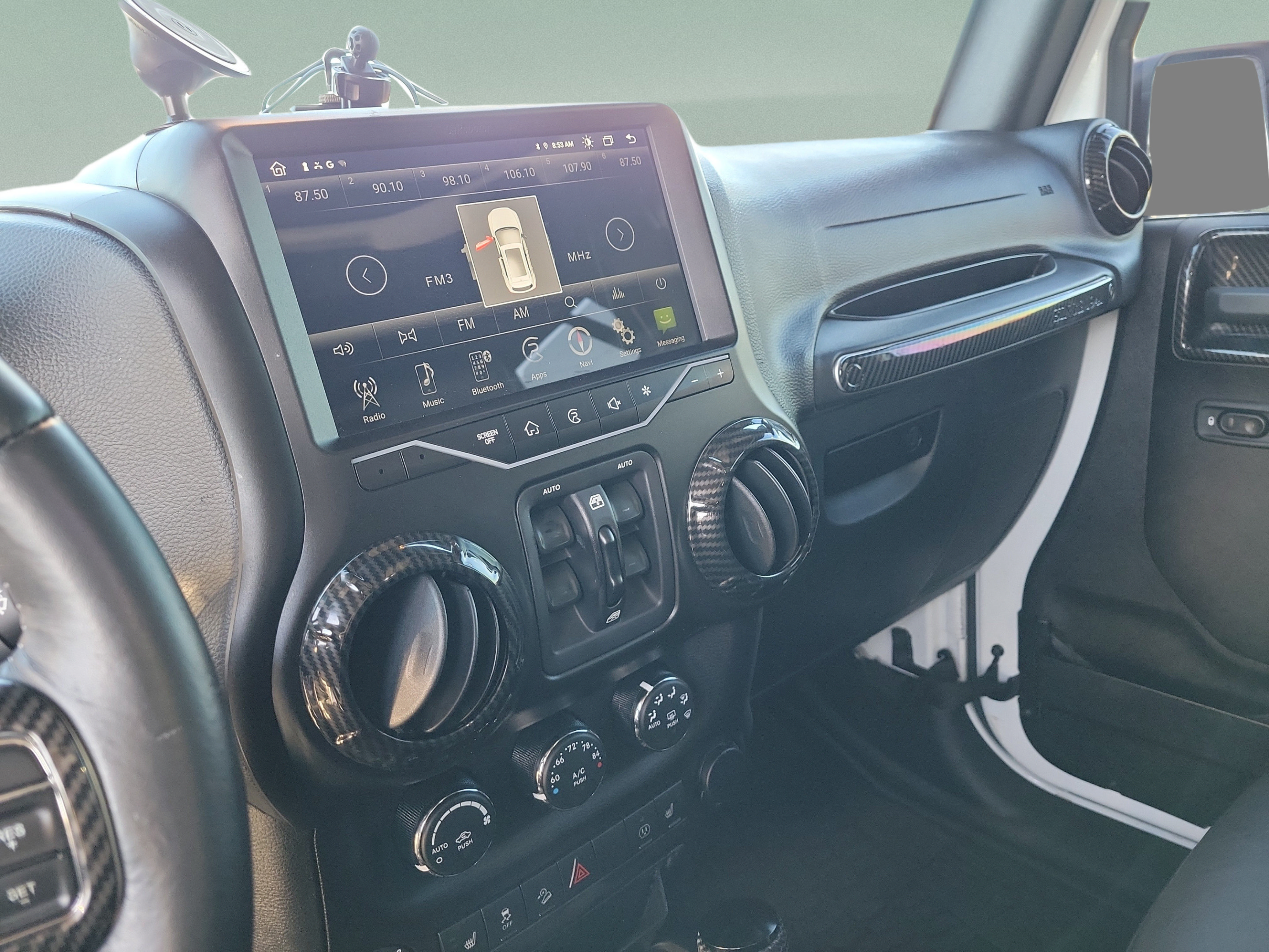 Used 2016 Jeep Wrangler Unlimited Rubicon AWD/4WD image 24