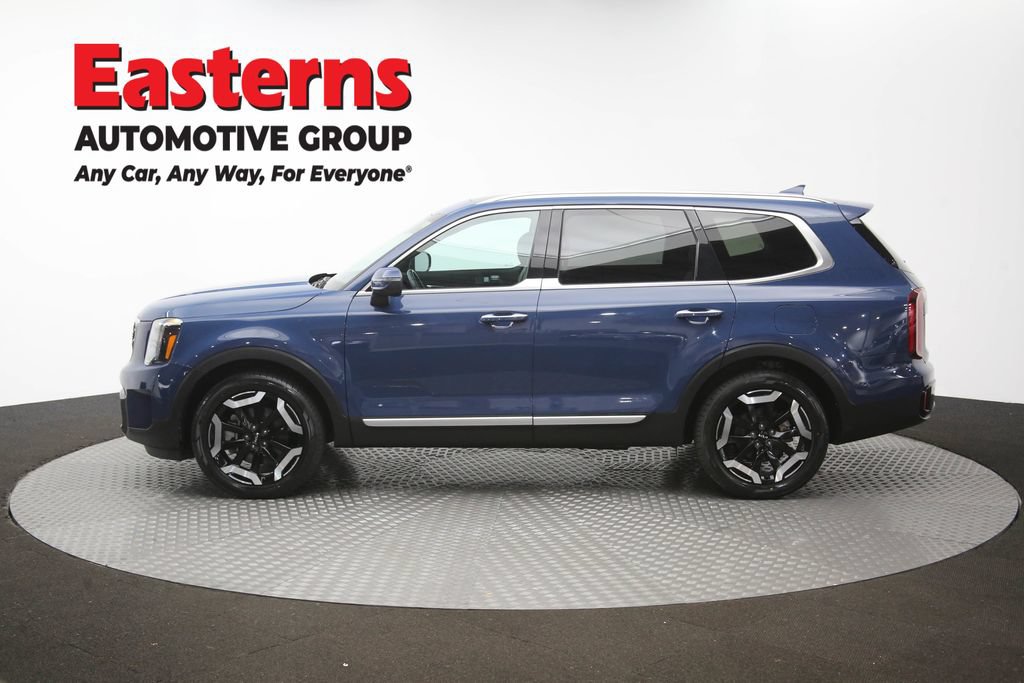 Used 2025 Kia Telluride S FWD image 62