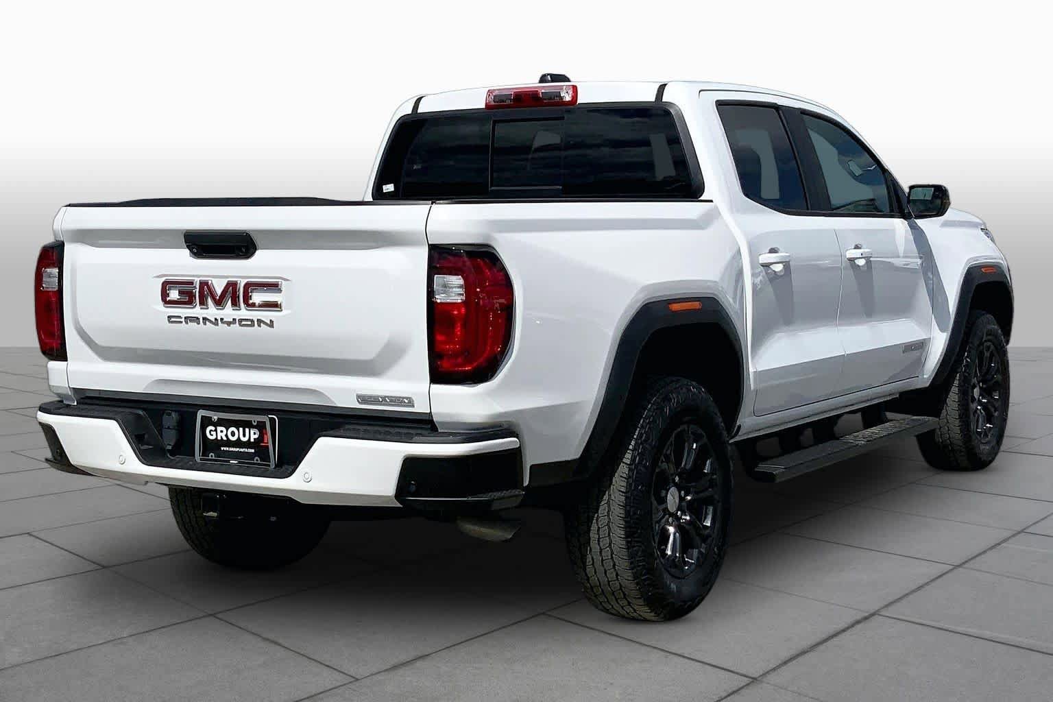 Used 2023 GMC Canyon Elevation w/ Elevation Premium Package RWD image 13