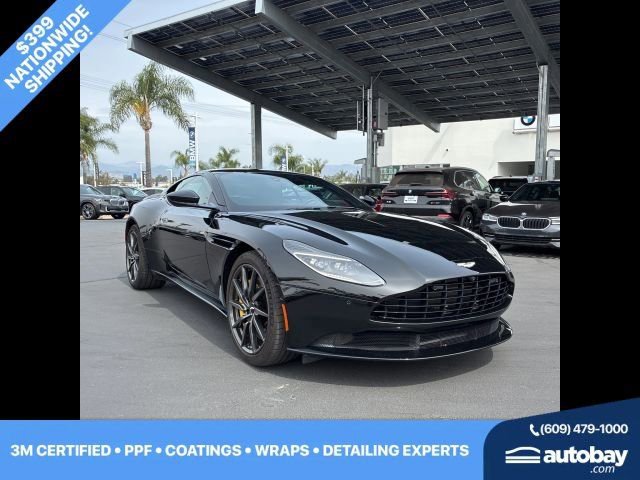 Used 2018 Aston Martin DB11 Coupe image 1