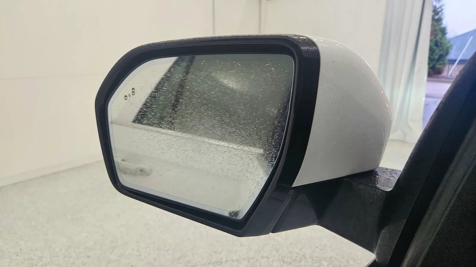 Used 2024 Ford Expedition Limited image 24