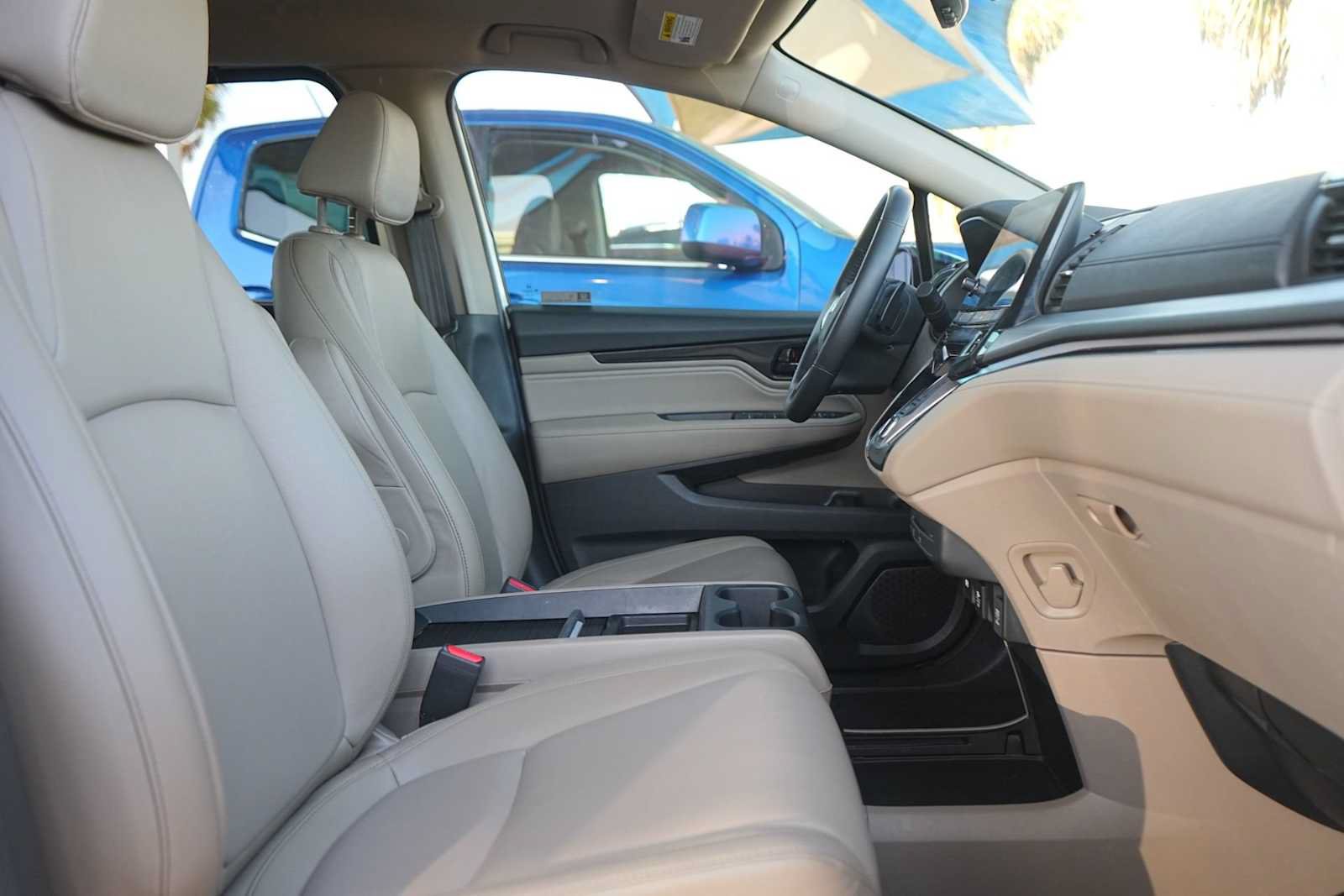 Used 2023 Honda Odyssey Touring image 15
