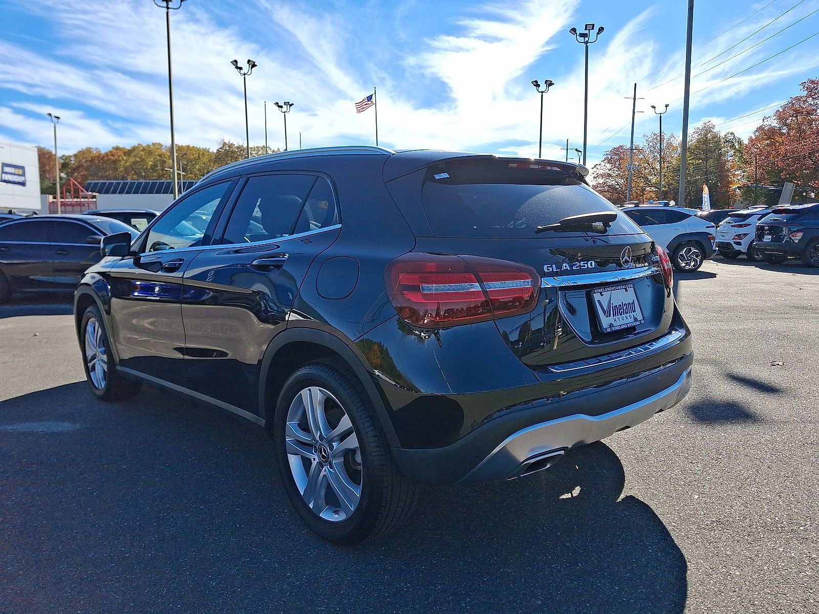 Used 2020 Mercedes-Benz GLA 250 4MATIC w/ Premium Package image 28