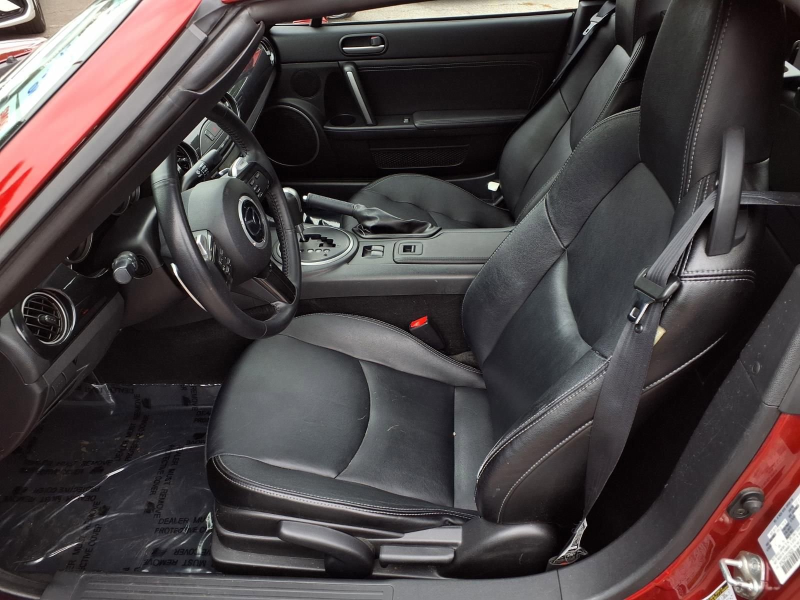 Used 2015 MAZDA MX-5 Miata Grand Touring w/ Premium Package RWD image 13