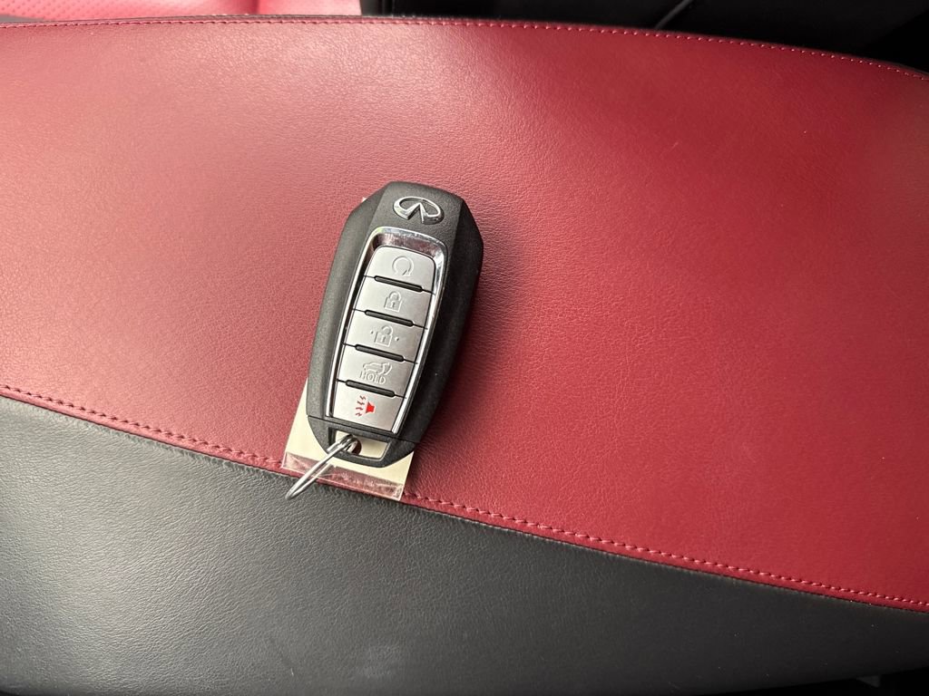 Used 2023 INFINITI QX50 Sport image 36