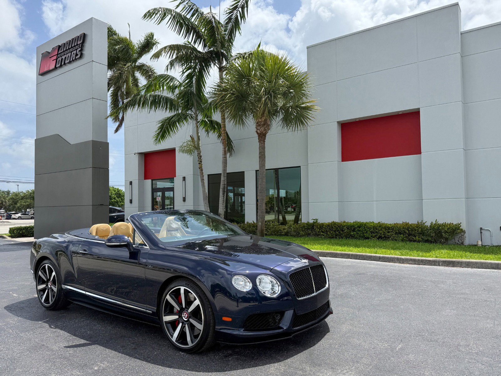Used 2015 Bentley Continental GT V8 S AWD/4WD image 1