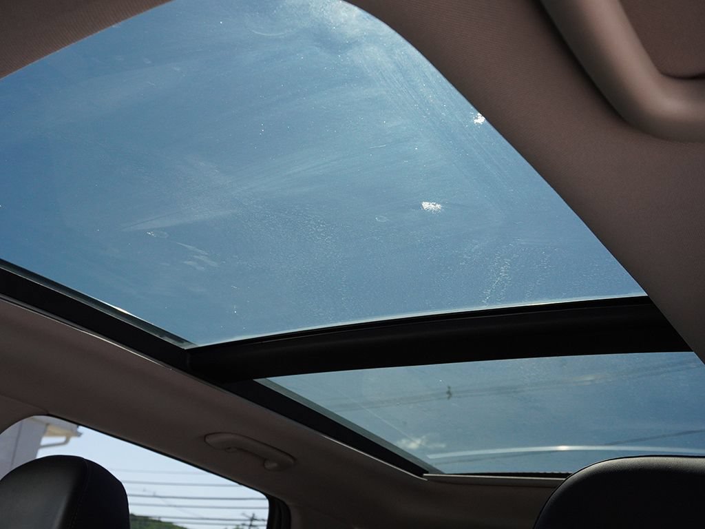 Used 2023 Kia Sorento S w/ Panoramic Sunroof Package AWD/4WD image 21