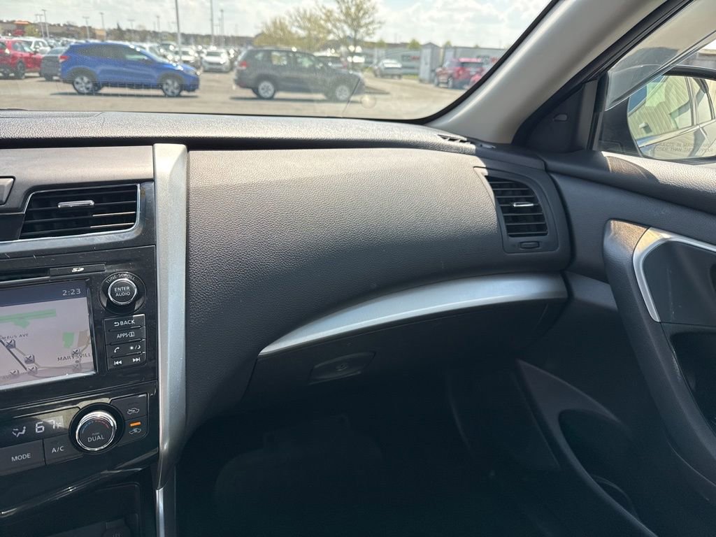 Used 2015 Nissan Altima 2.5 SV w/ Convenience Package FWD image 24