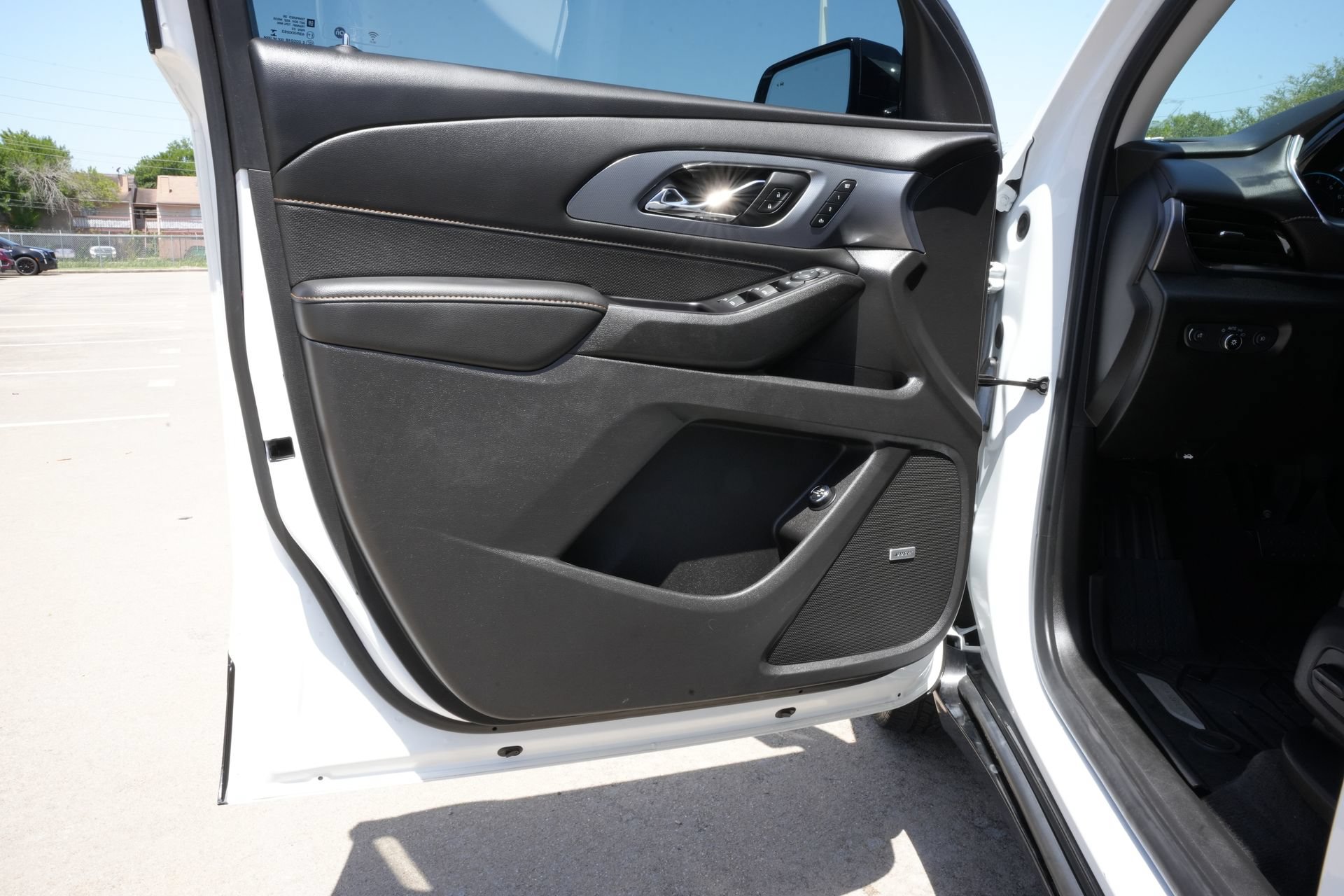 Used 2019 Chevrolet Traverse Premier w/ Redline Edition FWD image 19