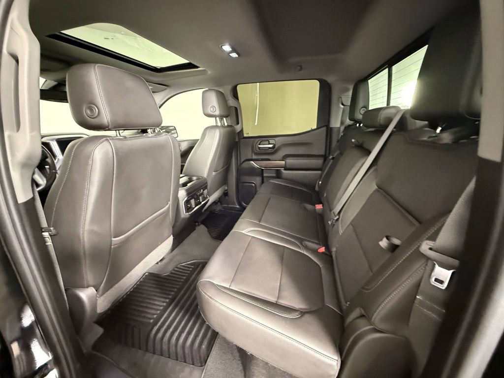 Used 2019 GMC Sierra 1500 SLT w/ SLT Premium Plus Package AWD/4WD image 16