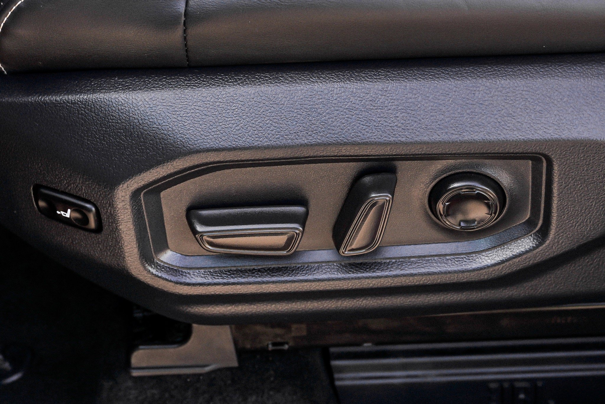 Certified 2023 Toyota Sequoia Capstone AWD/4WD image 18