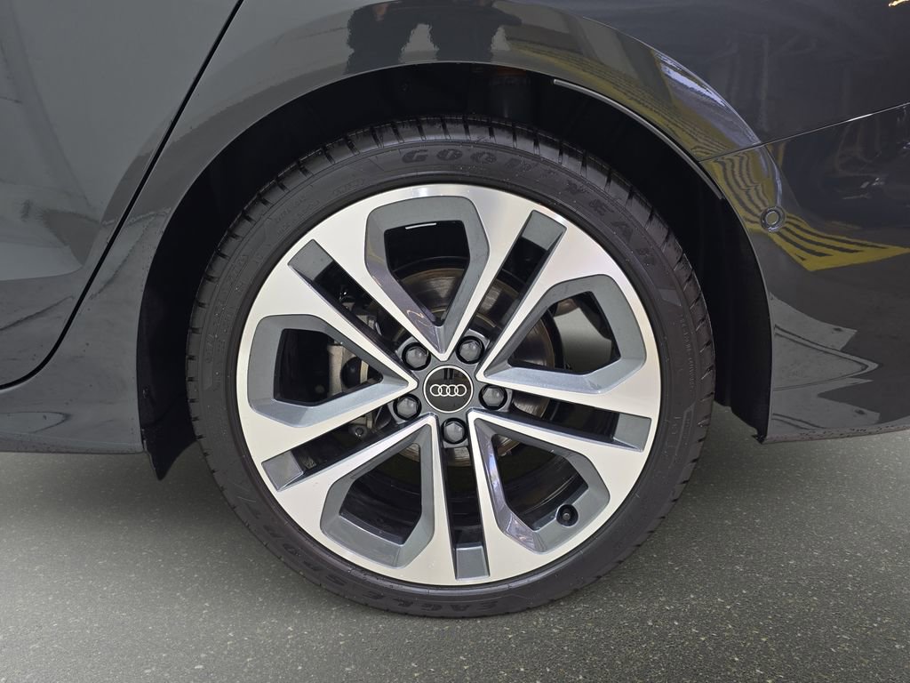 New 2025 Audi A3 2.0T Premium image 32