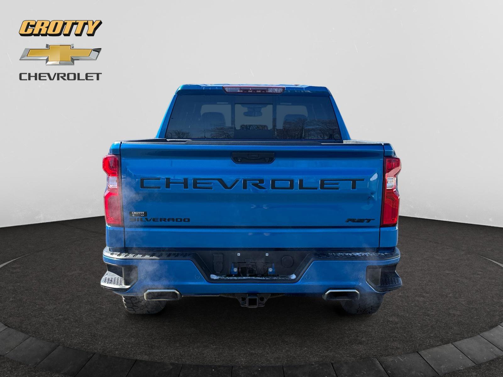 Used 2023 Chevrolet Silverado 1500 RST image 4