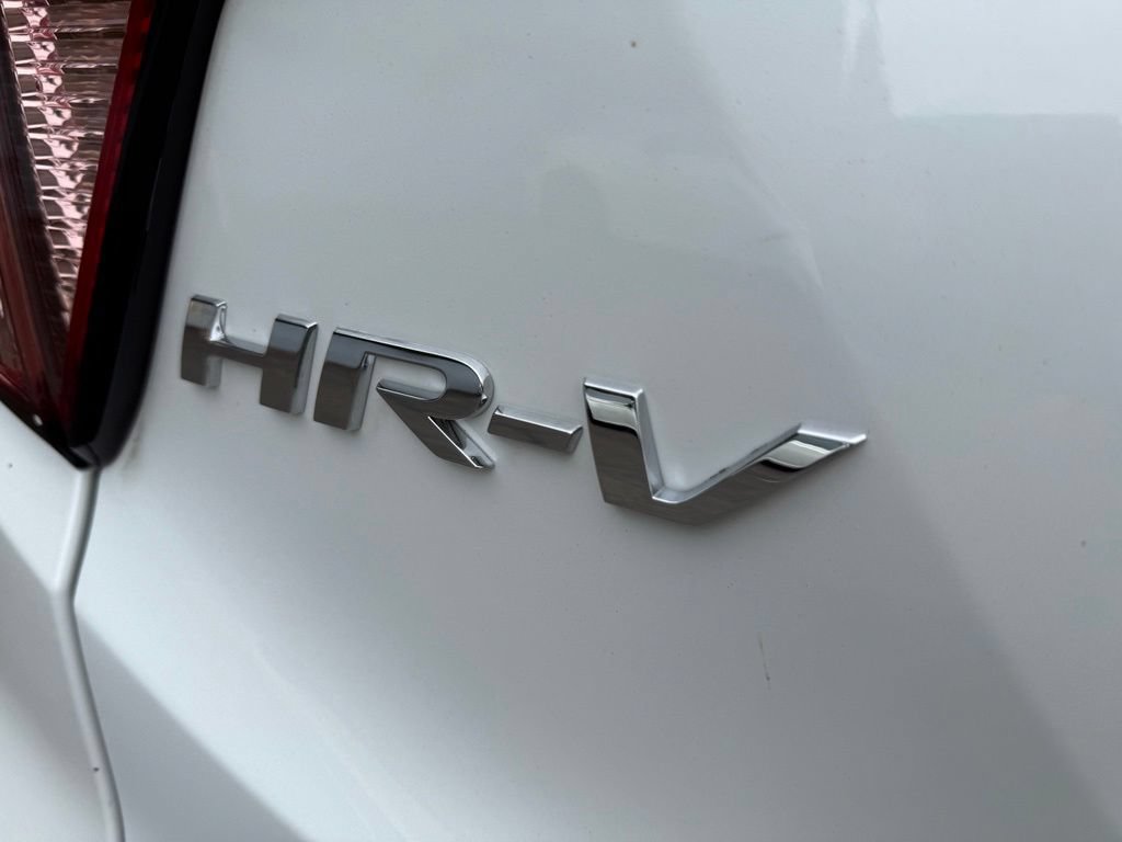 Used 2017 Honda HR-V EX-L image 7