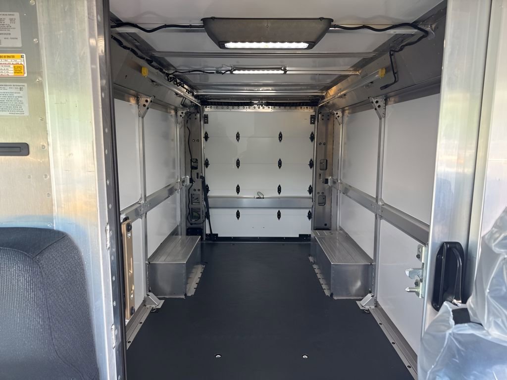 Used 2024 Chevrolet Brightdrop 600 w/ Commercial Equipment Package image 10