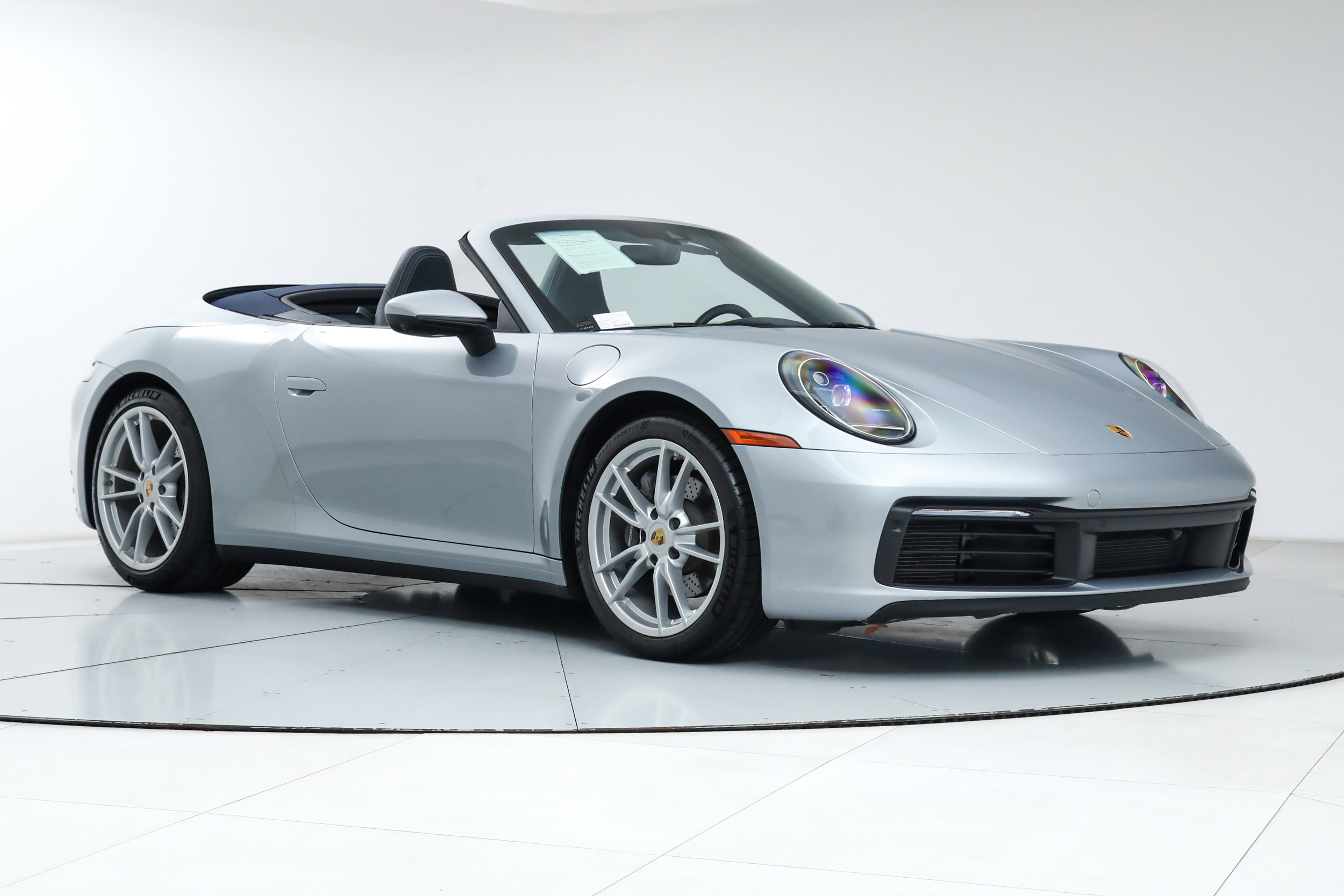 Used 2022 Porsche 911 Carrera RWD image 9