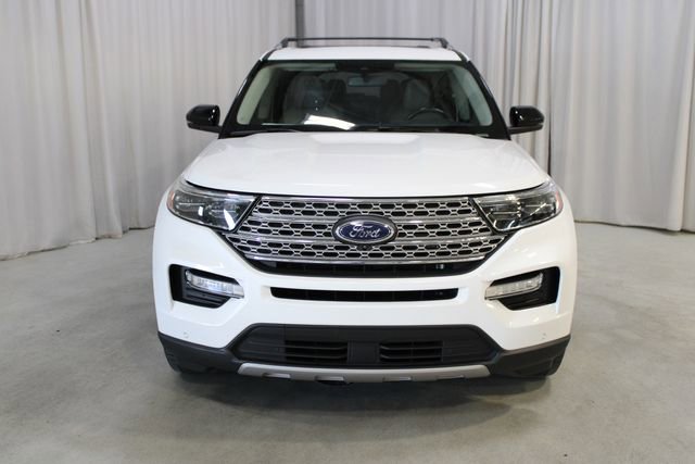 Used 2021 Ford Explorer Limited w/ Equipment Group 301A AWD/4WD image 29