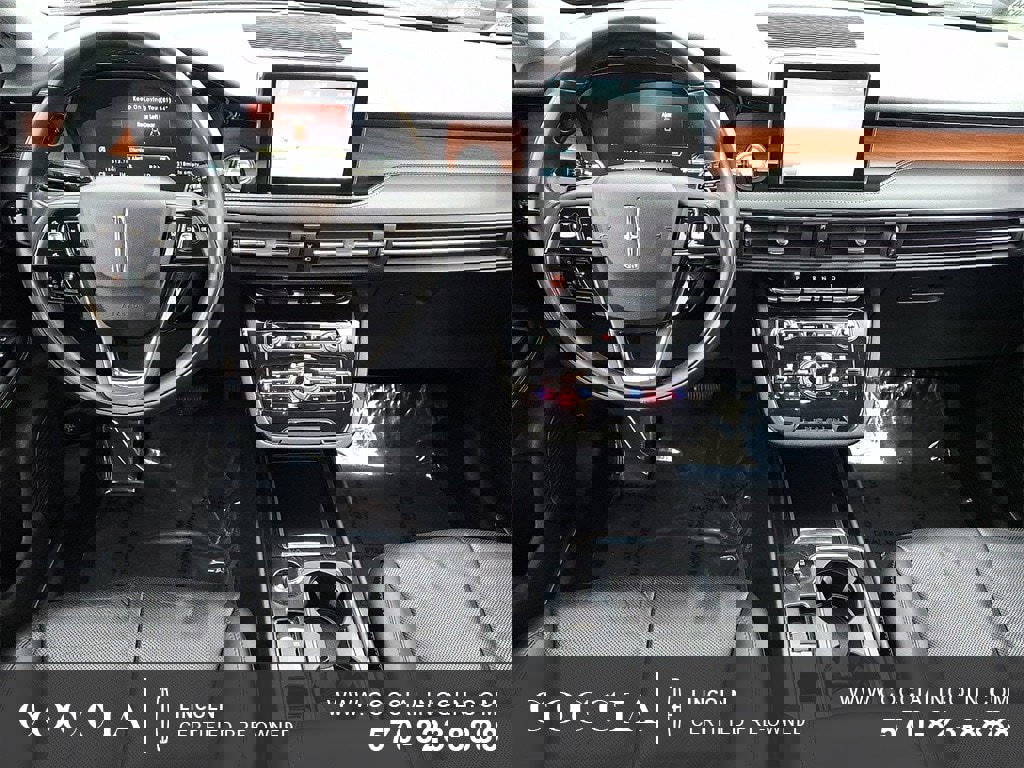 Certified 2022 Lincoln Corsair Reserve w/ Equipment Group 201A image 11