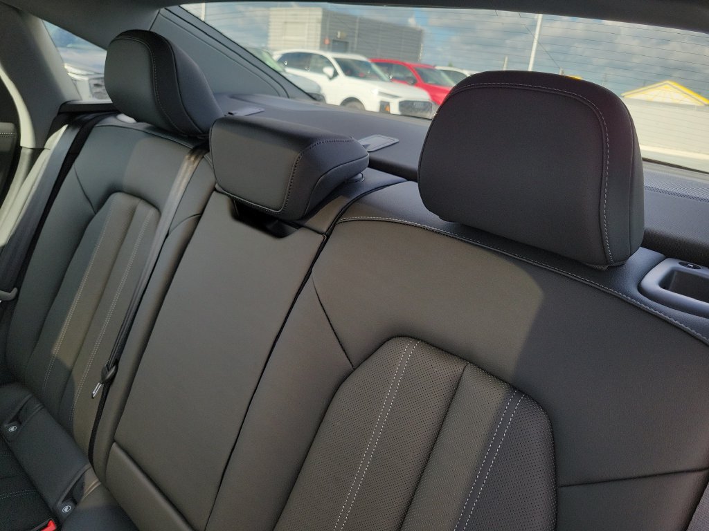 New 2026 Audi A6 Premium Plus AWD/4WD image 27