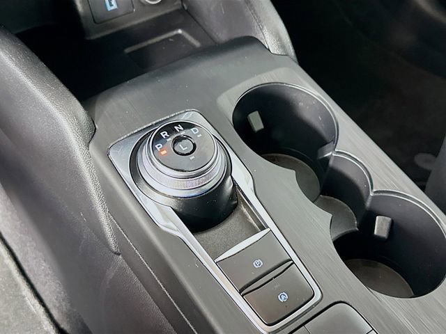 Used 2020 Ford Escape SE Sport image 16