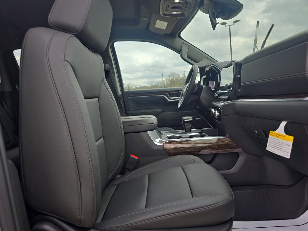 New 2026 GMC Sierra 1500 Elevation w/ Elevation Premium Package AWD/4WD image 14