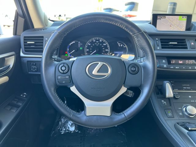 Used 2016 Lexus CT 200h w/ Navigation Package FWD image 43