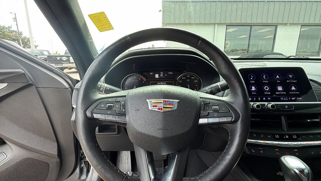 Used 2022 Cadillac CT4 Premium Luxury RWD image 15