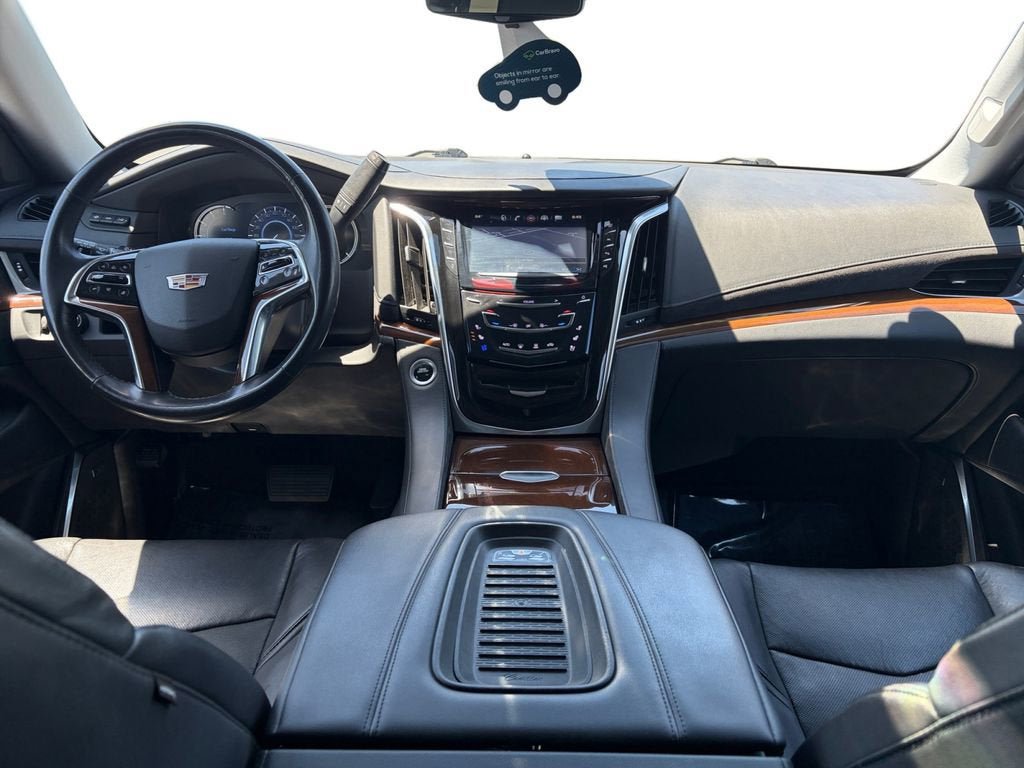 Certified 2020 Cadillac Escalade Luxury RWD image 12