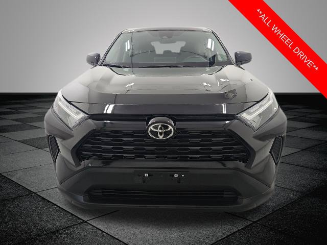 Certified 2025 Toyota RAV4 LE AWD/4WD image 2
