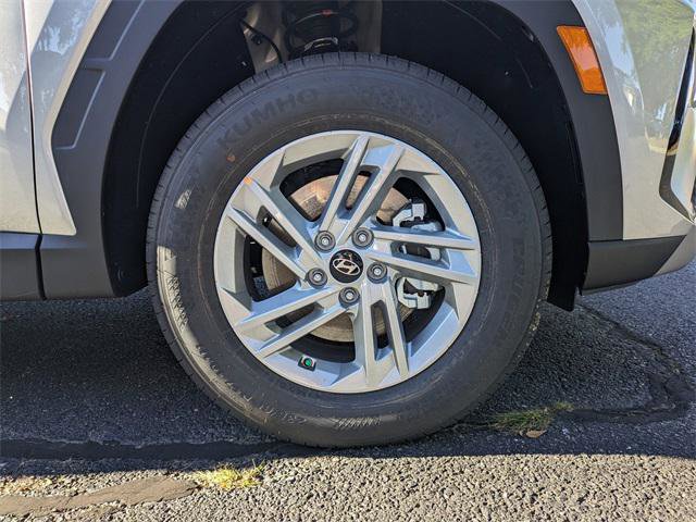 New 2026 Hyundai Tucson SE image 11