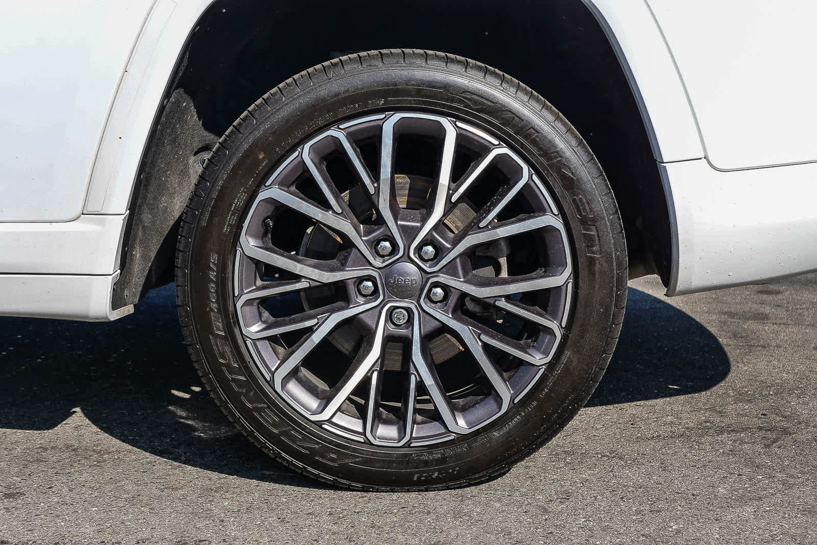 Used 2021 Jeep Grand Cherokee L Summit image 6