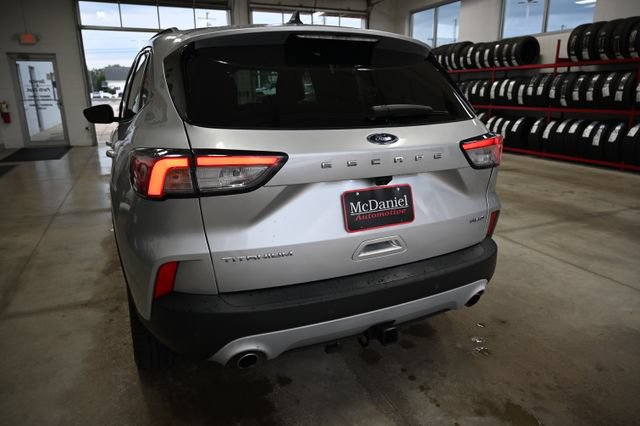 Used 2020 Ford Escape Titanium AWD/4WD image 7