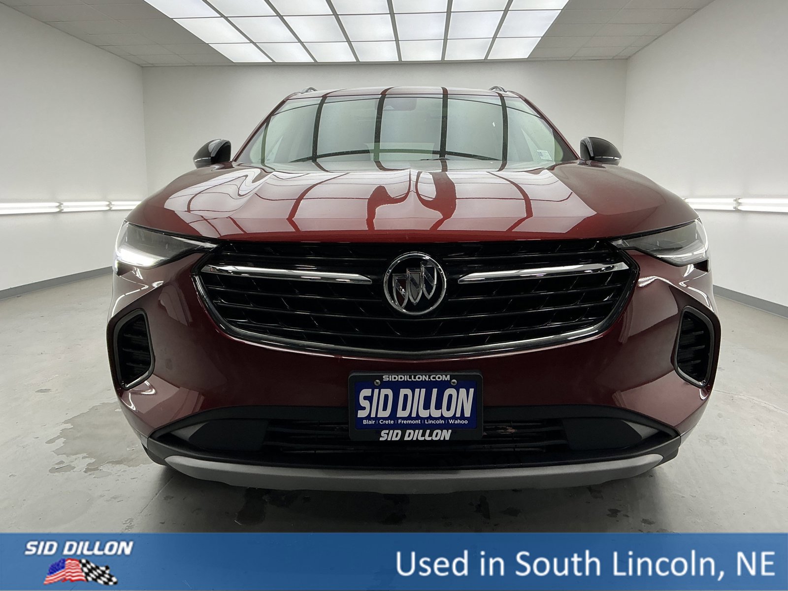 Used 2023 Buick Envision Essence w/ Sport Touring Package image 2