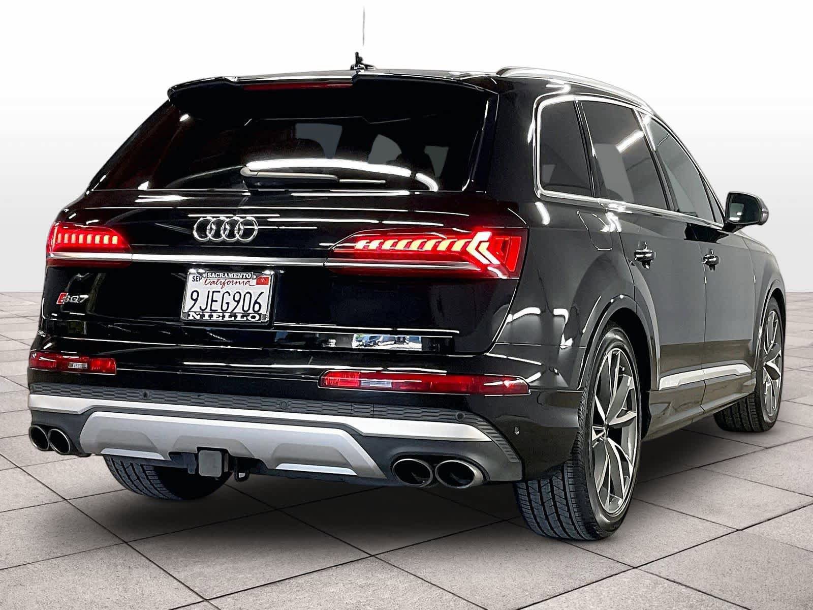 Used 2023 Audi SQ7 Premium Plus w/ Executive Package AWD/4WD image 13
