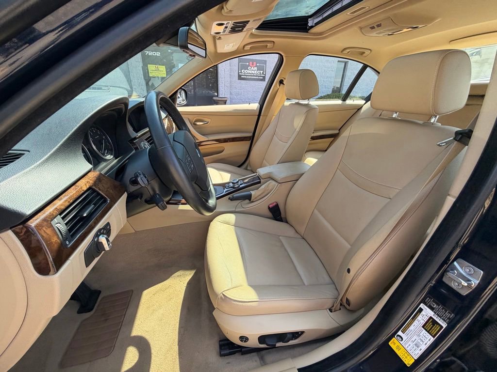 Used 2009 BMW 328i xDrive Sedan AWD/4WD image 20