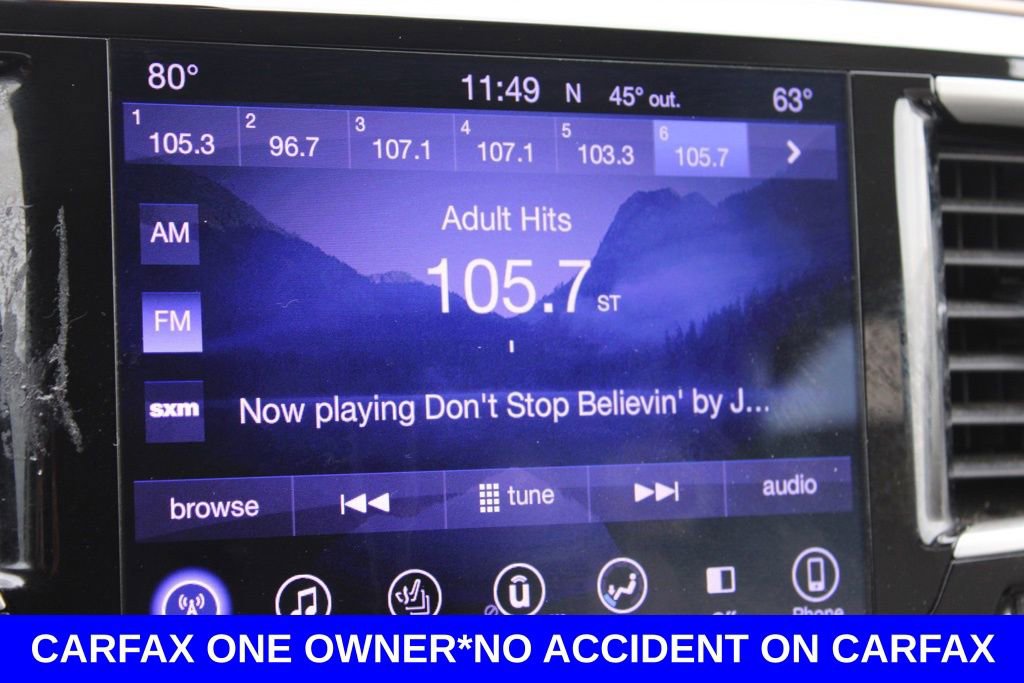 Used 2017 Chrysler Pacifica Touring-L image 39